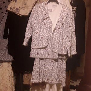 COPY - Gorgeous 3 peice Suit....Designer special